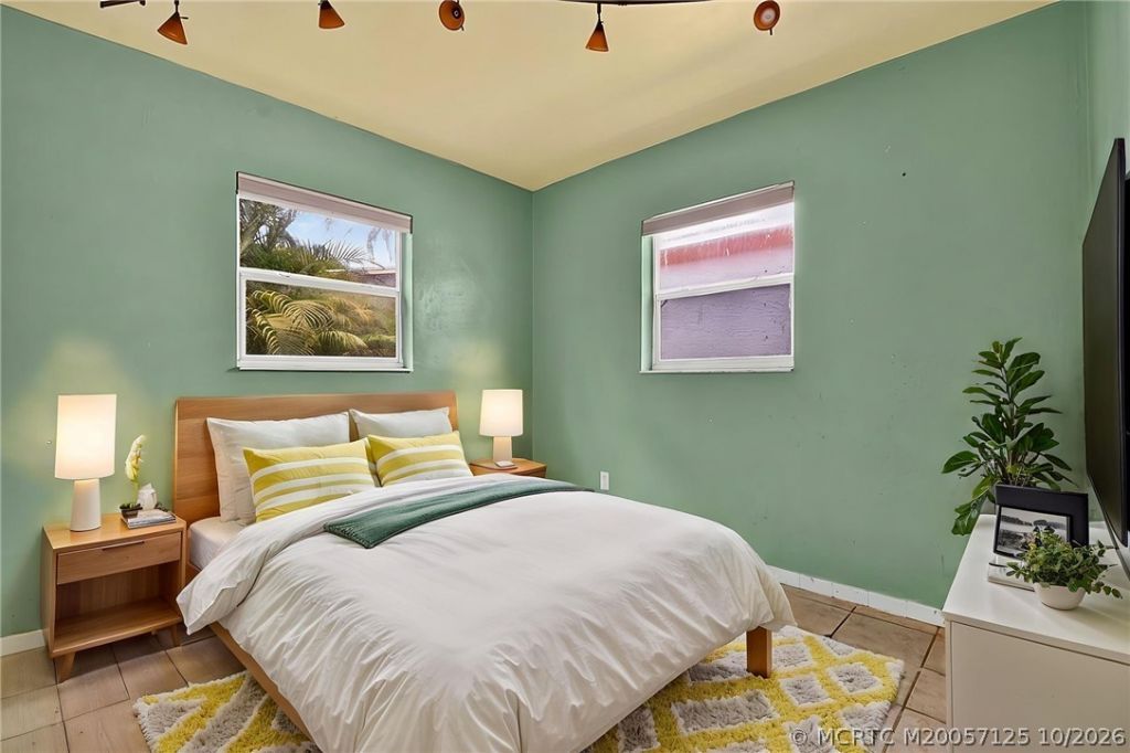 8331 SE Lundy Street, Hobe Sound, FL 33455 Photo