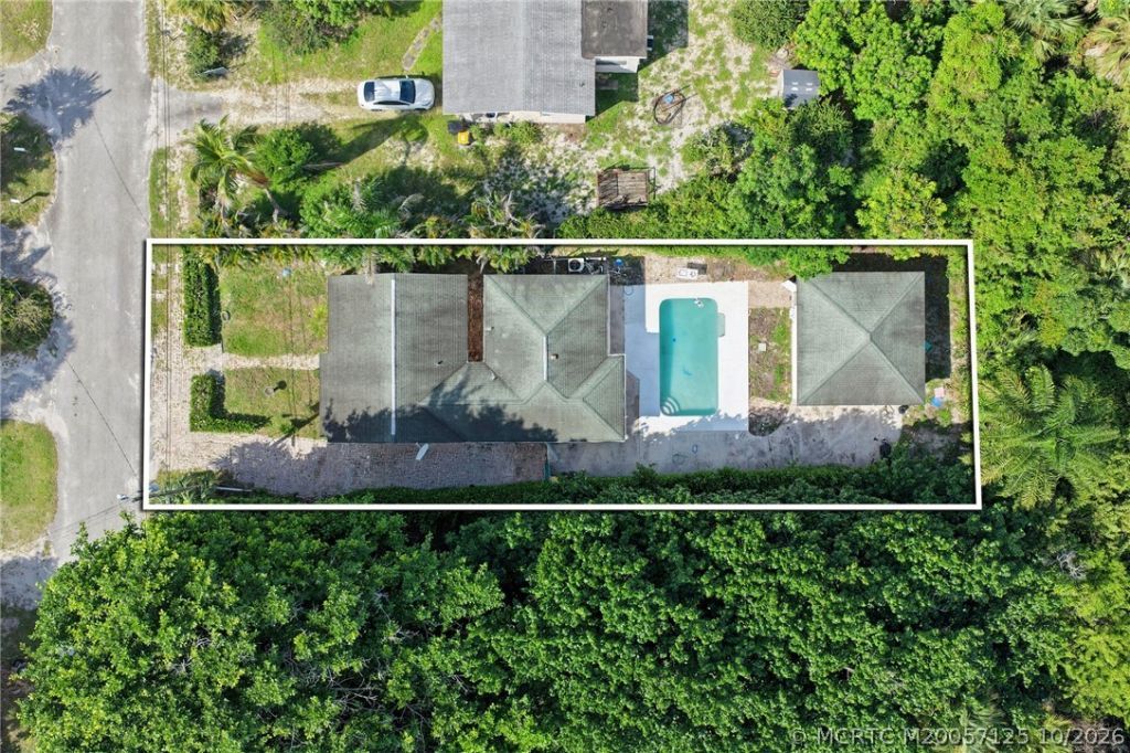 8331 SE Lundy Street, Hobe Sound, FL 33455 Photo