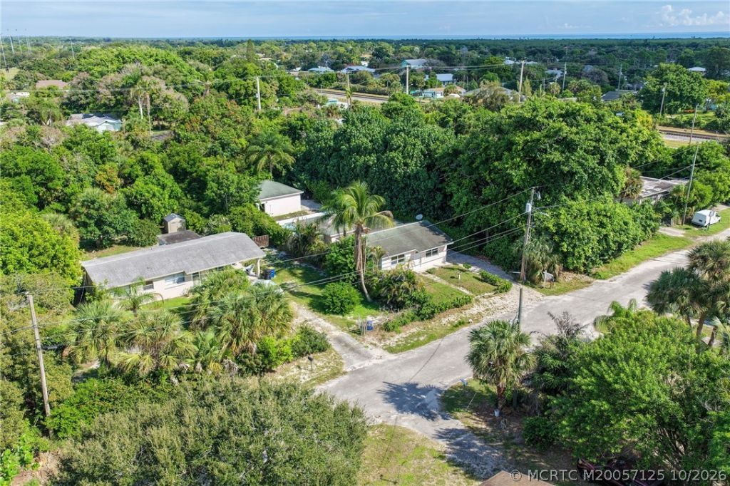 8331 SE Lundy Street, Hobe Sound, FL 33455 Photo