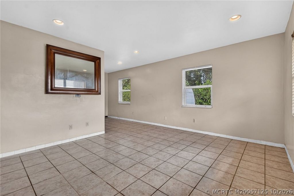 8331 SE Lundy Street, Hobe Sound, FL 33455 Photo