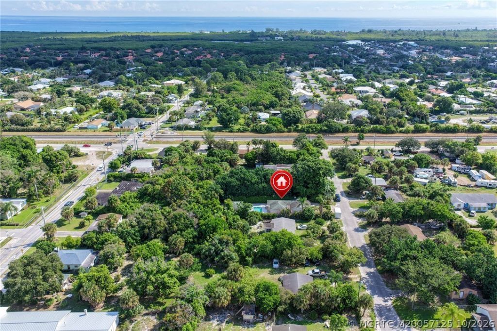 8331 SE Lundy Street, Hobe Sound, FL 33455 Photo