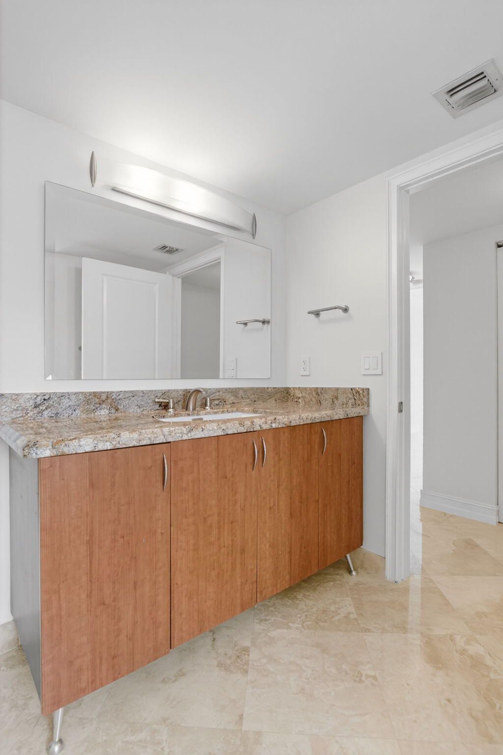 99 SE Mizner Boulevard, Unit 602, Boca Raton, FL 33432 Photo