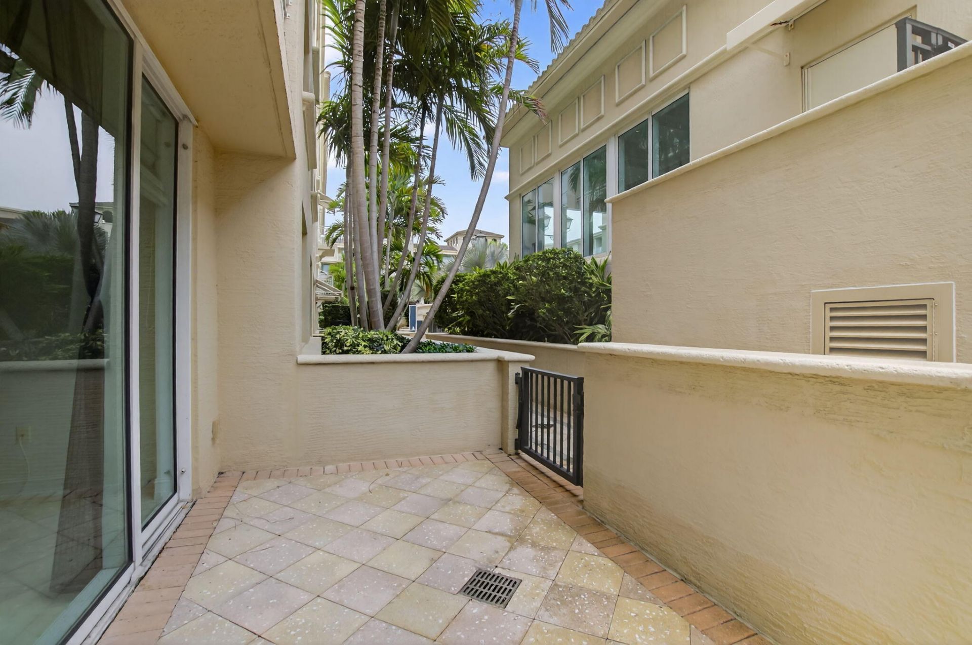 99 SE Mizner Boulevard, Unit 602, Boca Raton, FL 33432 Photo