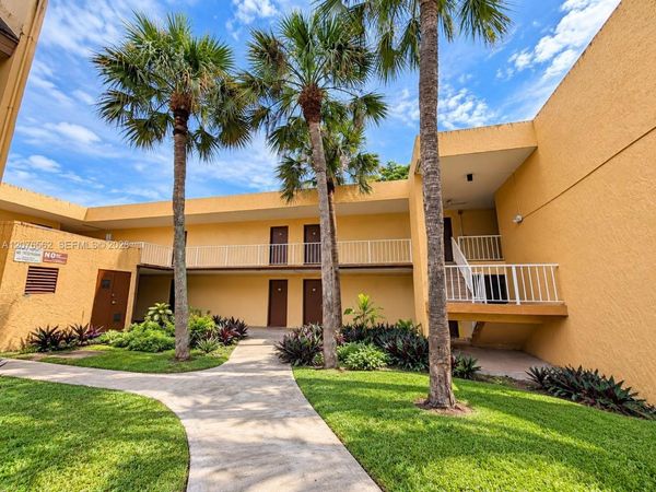 13700 SW 62nd St , Unit 143, Miami, FL 33183