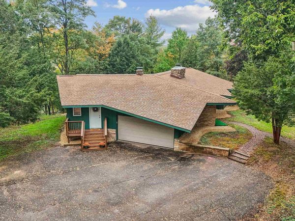 440 N Webb Avenue, Reedsburg, WI 53959