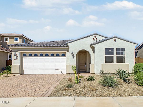 8924 W VERMONT Avenue, Glendale, AZ 85305