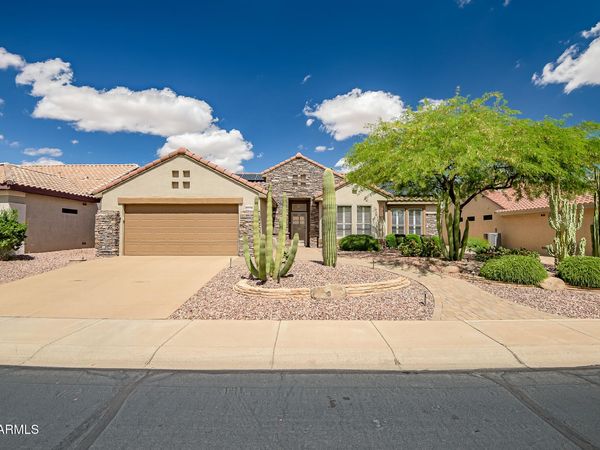 15776 W SILVER BREEZE Drive, Surprise, AZ 85374