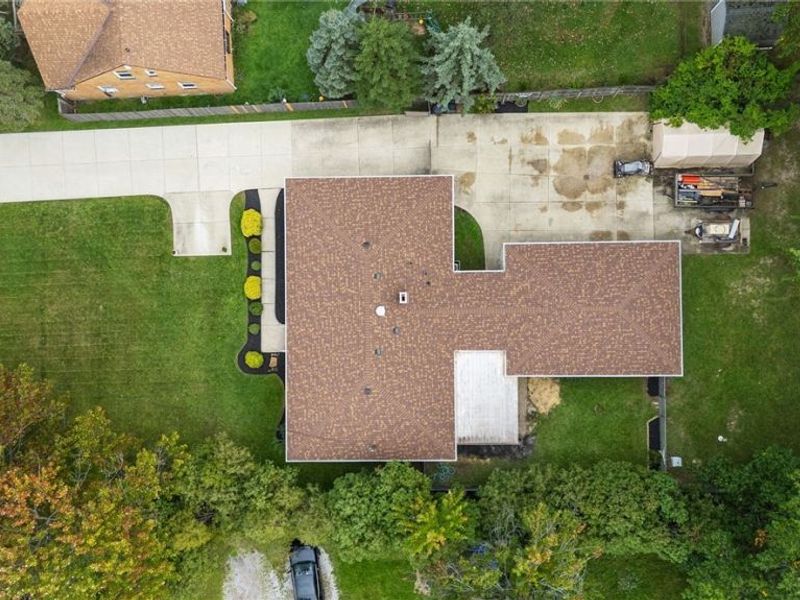 3745 Dentzler Road, Parma, OH 44134 Photo 33