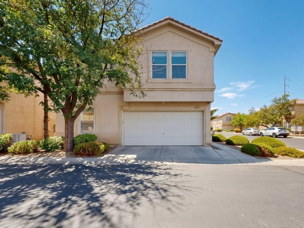 4261 Altura Mesa Lane NE, Albuquerque, NM 87110