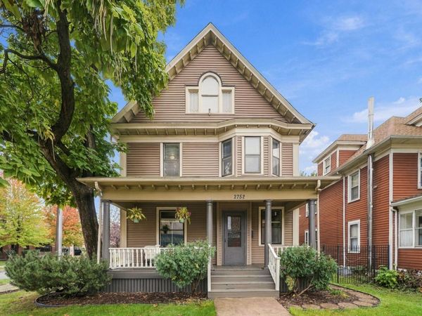 2752 Chicago Avenue, Minneapolis, MN 55407