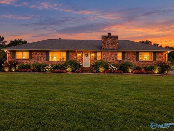 2130 Solitude Road, Albertville, AL 35950