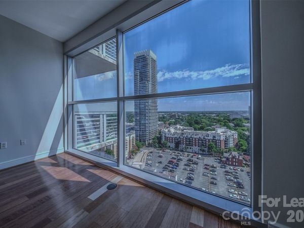333 W Trade Street , Unit 1602, Charlotte, NC 28202