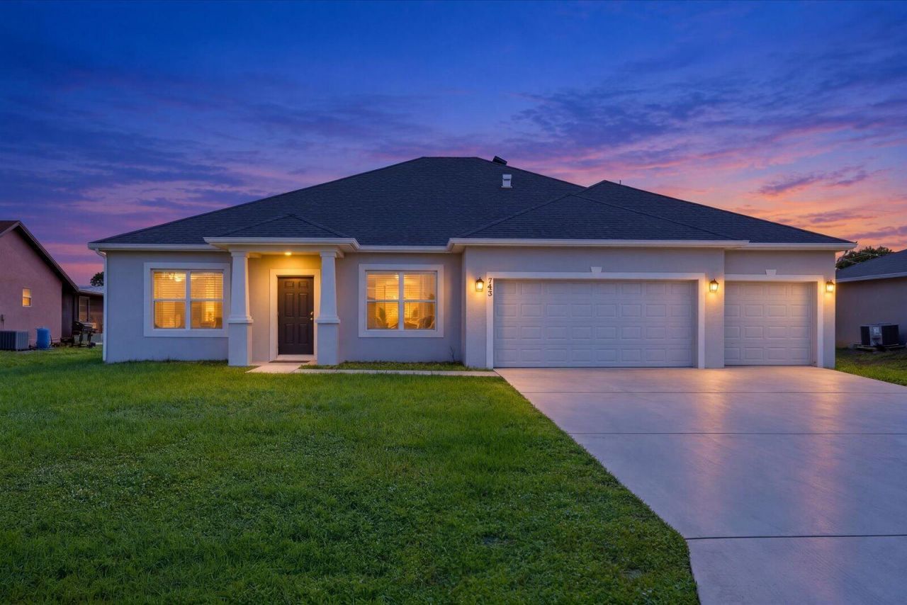 743 NW Dupre Street, Port Saint Lucie, FL 34983 Photo