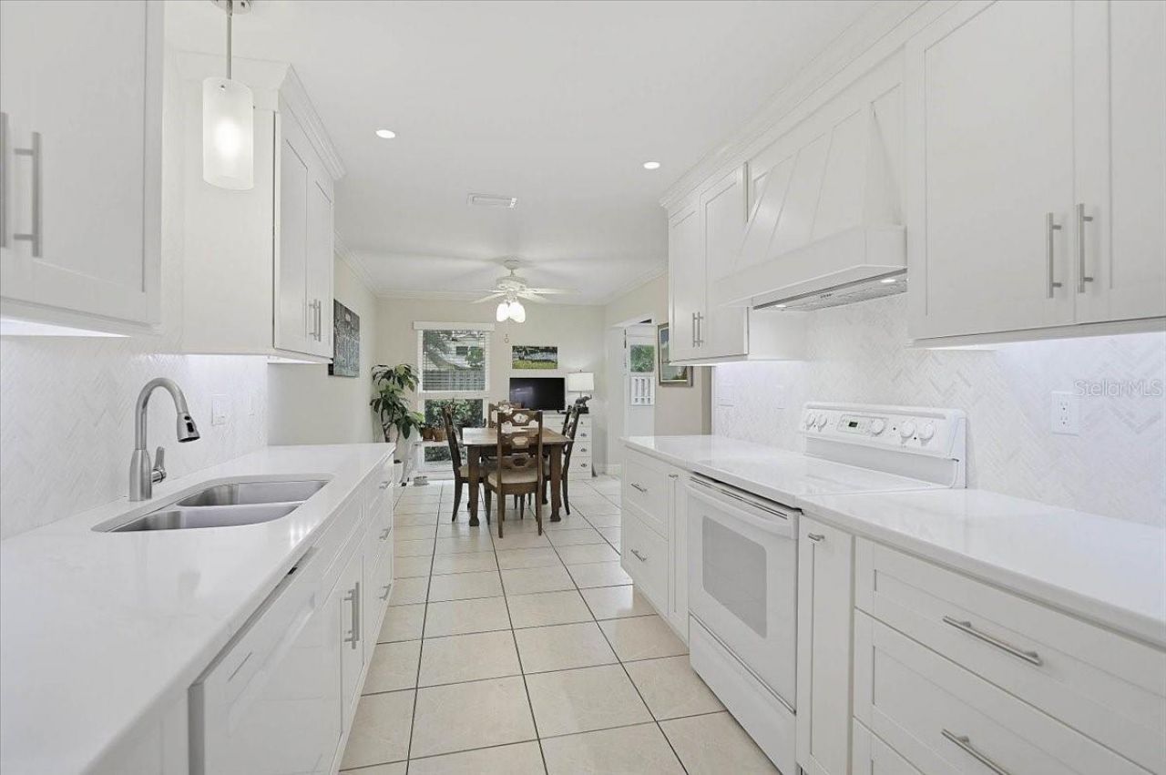 3416 Wilkinson Woods Drive , Unit 63, Sarasota, FL 34231 Photo