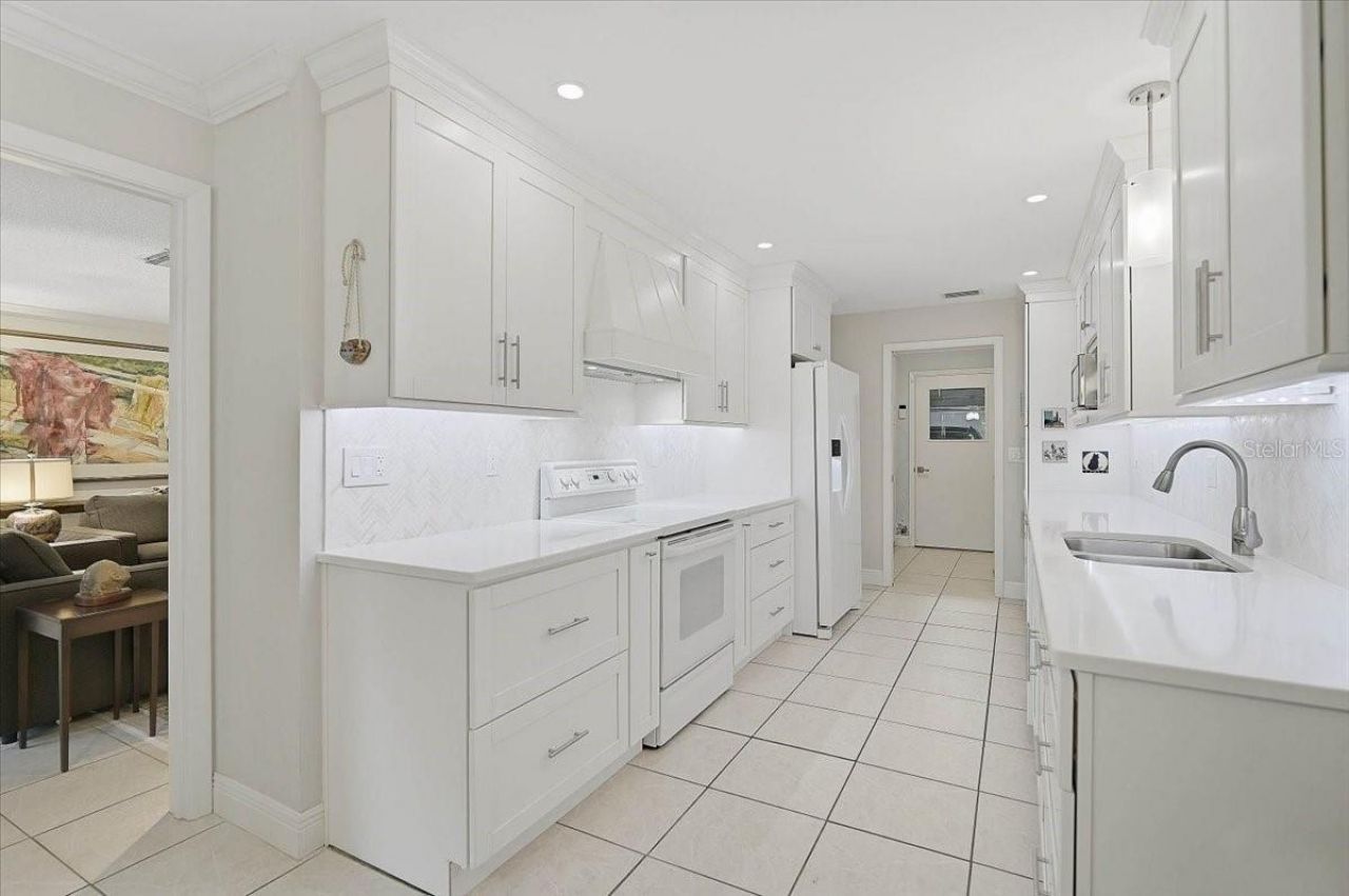 3416 Wilkinson Woods Drive , Unit 63, Sarasota, FL 34231 Photo