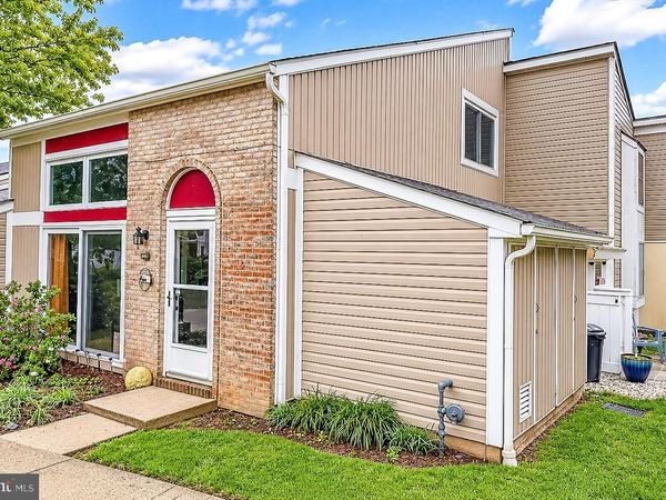1505 KENSINGTON DRIVE, HAGERSTOWN, MD 21742