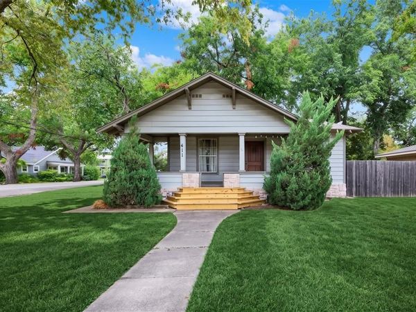 411 S Colorado Street , Celina, TX 75009