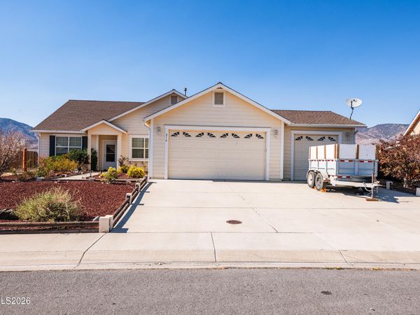 214 Shady Grove Lane, Dayton, NV 89403