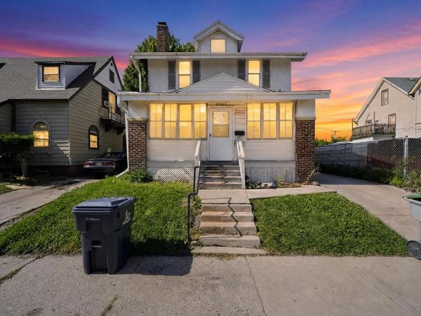 2563 N Hubbard STREET, Milwaukee, WI 53212