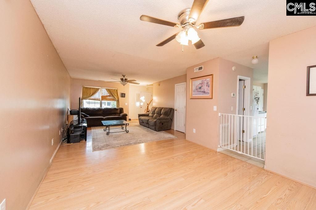 124 Stoney Point Drive  Photo 6