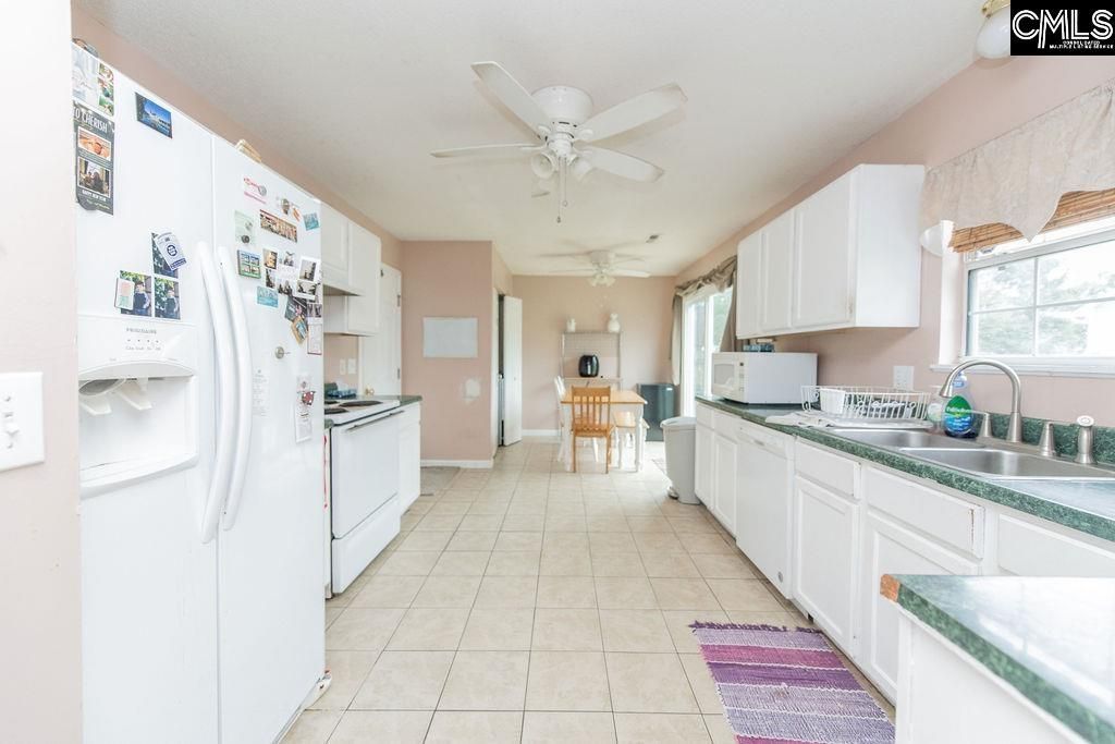 124 Stoney Point Drive  Photo 9