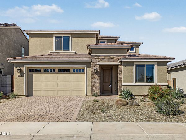 8930 W VERMONT Avenue, Glendale, AZ 85305