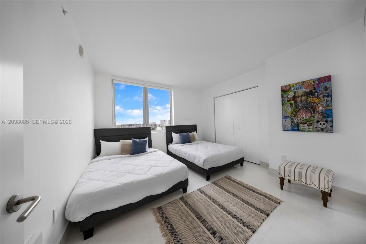 2600 E Hallandale Beach Blvd , Unit T1102, Hallandale Beach, FL 33009 Photo
