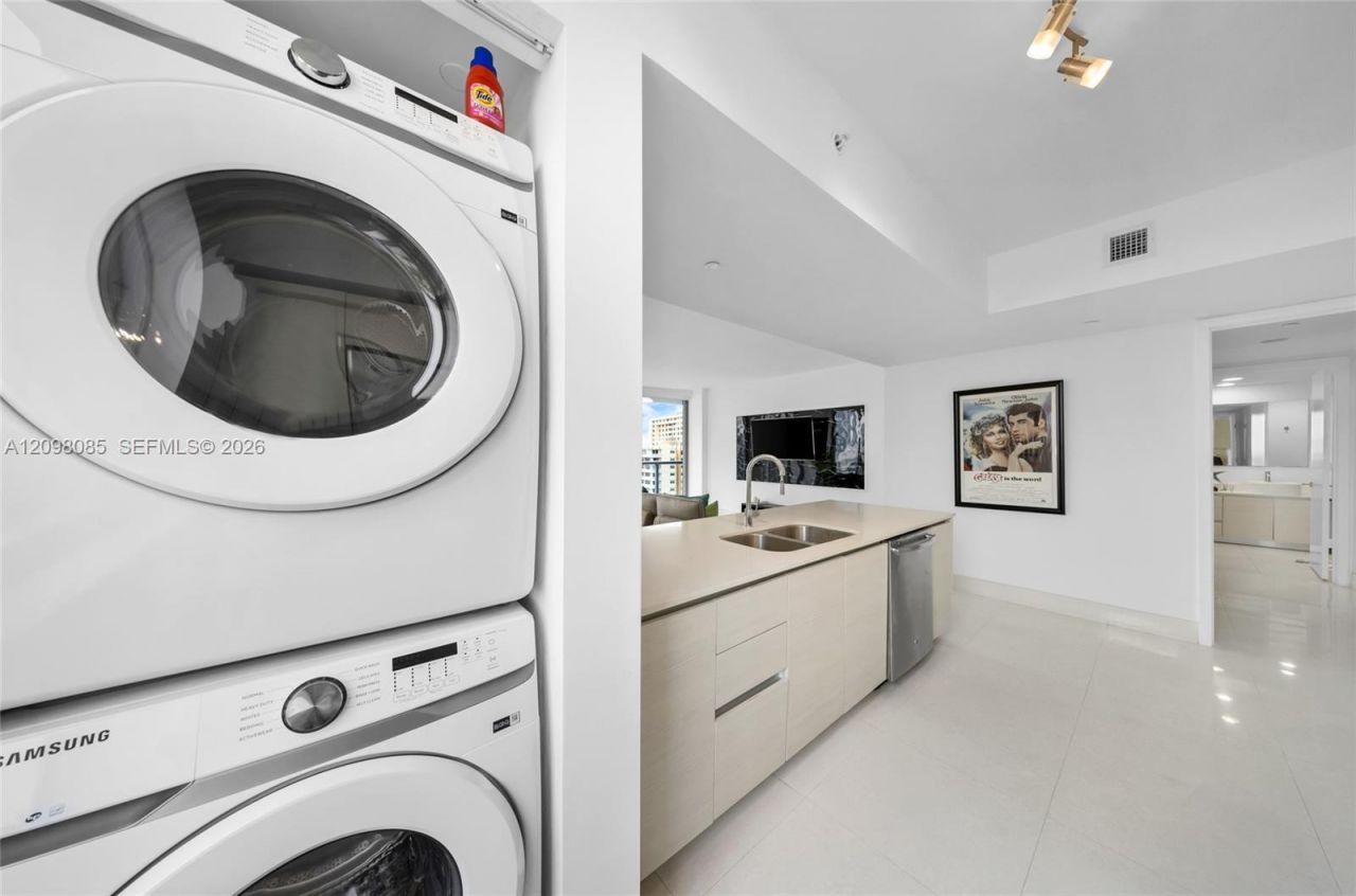 2600 E Hallandale Beach Blvd , Unit T1102, Hallandale Beach, FL 33009 Photo