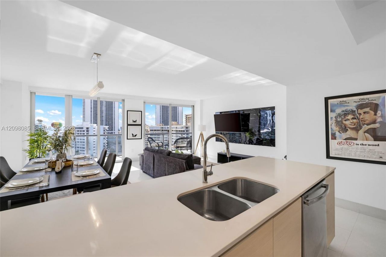 2600 E Hallandale Beach Blvd , Unit T1102, Hallandale Beach, FL 33009 Photo