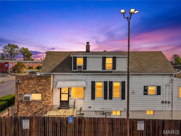 7254 Gravois Avenue , St Louis, MO 63116