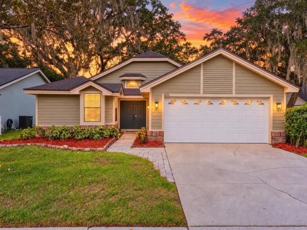 1052 PIEDMONT OAKS DRIVE , APOPKA, FL 32703