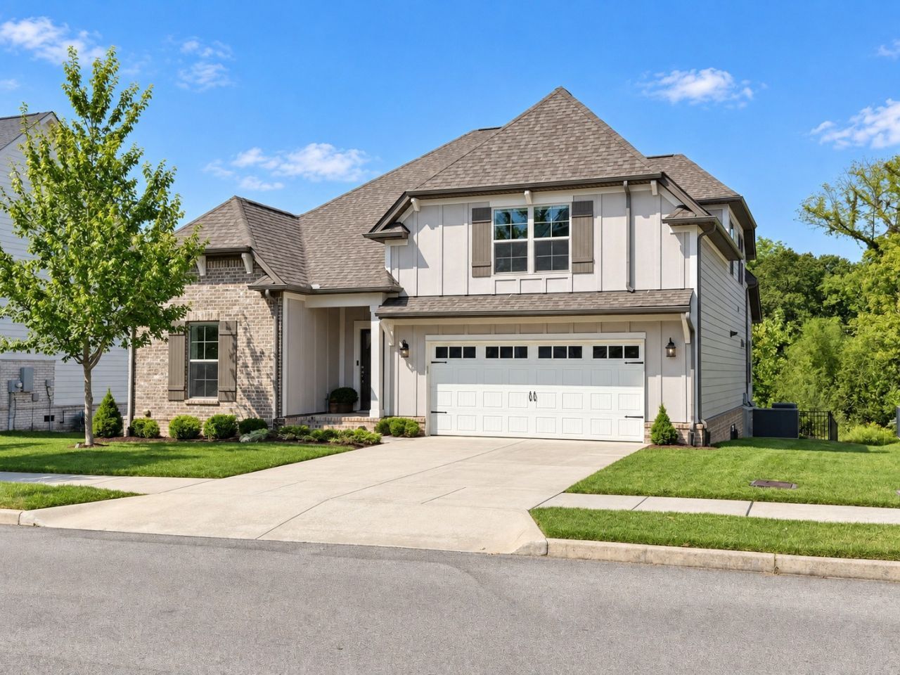 2512 Wellesley Square Dr, Thompsons Station, TN 37179 Main Photo