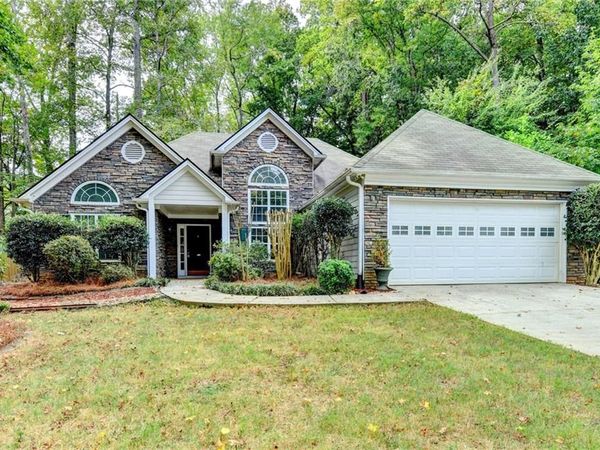 2803 Wellsly Court NW, Kennesaw, GA 30144