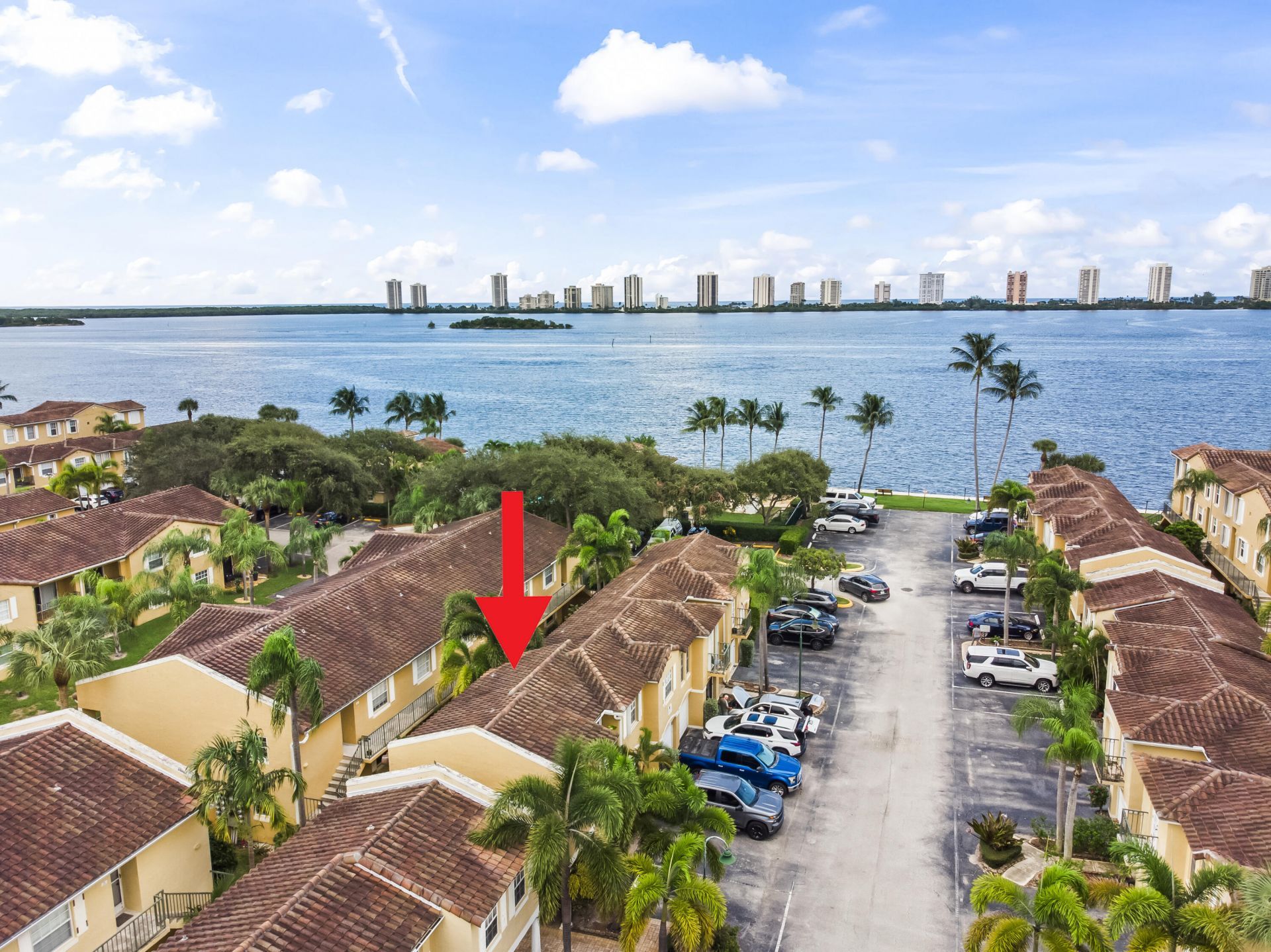 1045 Lake Shore Drive, Unit 105, Lake Park, FL 33403 Photo