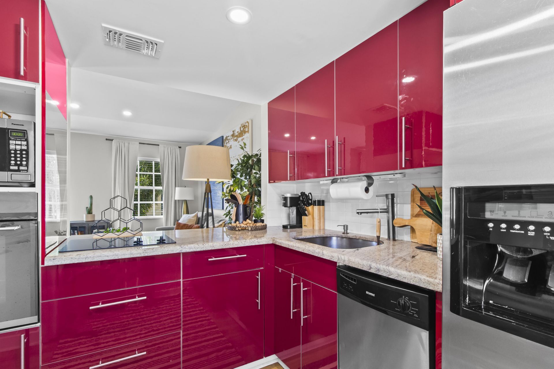 1045 Lake Shore Drive, Unit 105, Lake Park, FL 33403 Photo