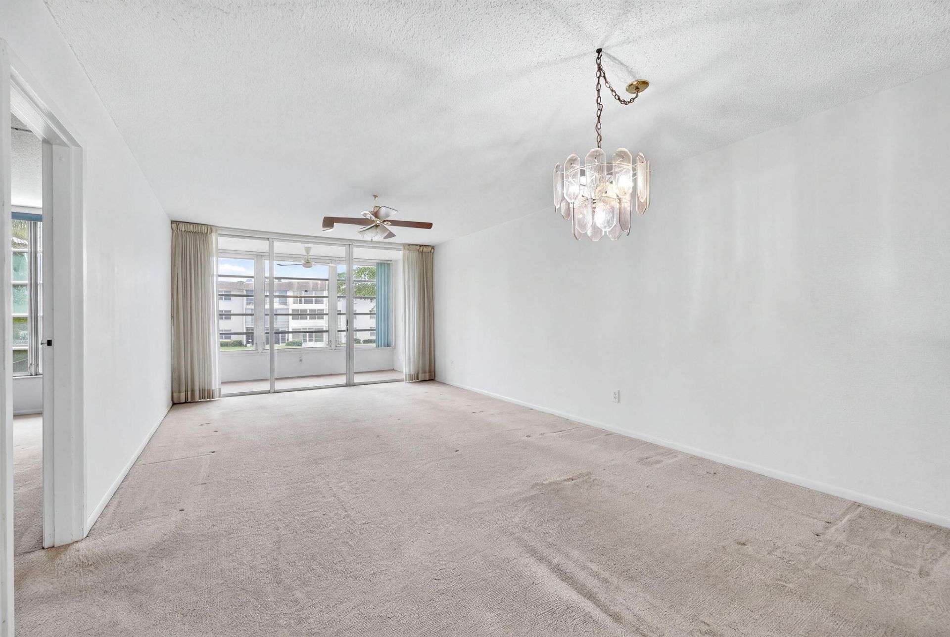 8321 Sands Point Boulevard, Unit D206, Tamarac, FL 33321 Photo
