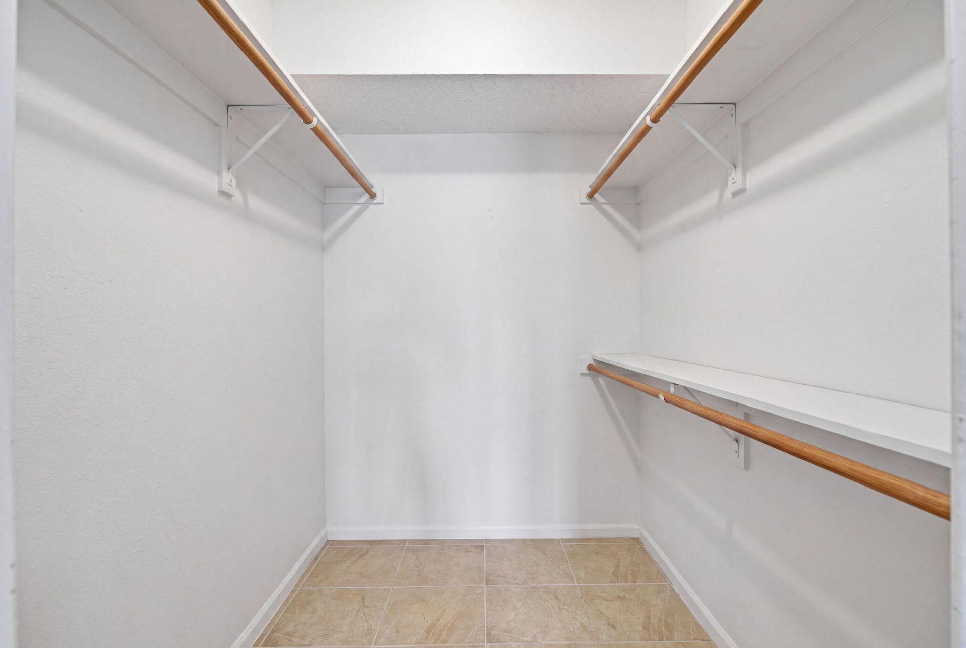 8321 Sands Point Boulevard, Unit D206, Tamarac, FL 33321 Photo