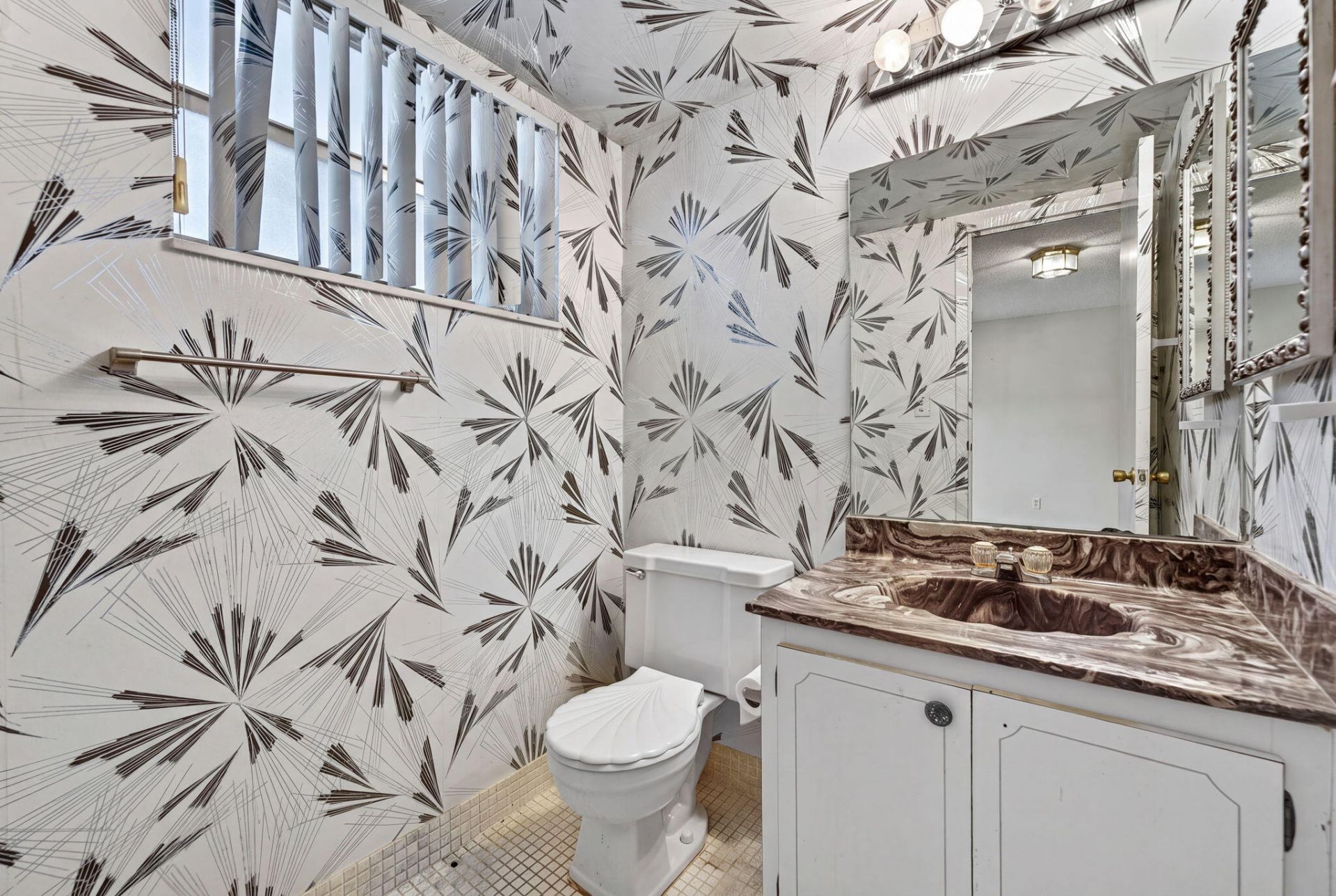 8321 Sands Point Boulevard, Unit D206, Tamarac, FL 33321 Photo