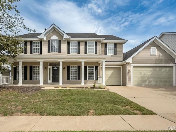 414 Avalon Chase Drive, Fenton, MO 63026