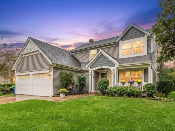 1656 Penny Lane , Bartlett, IL 60103