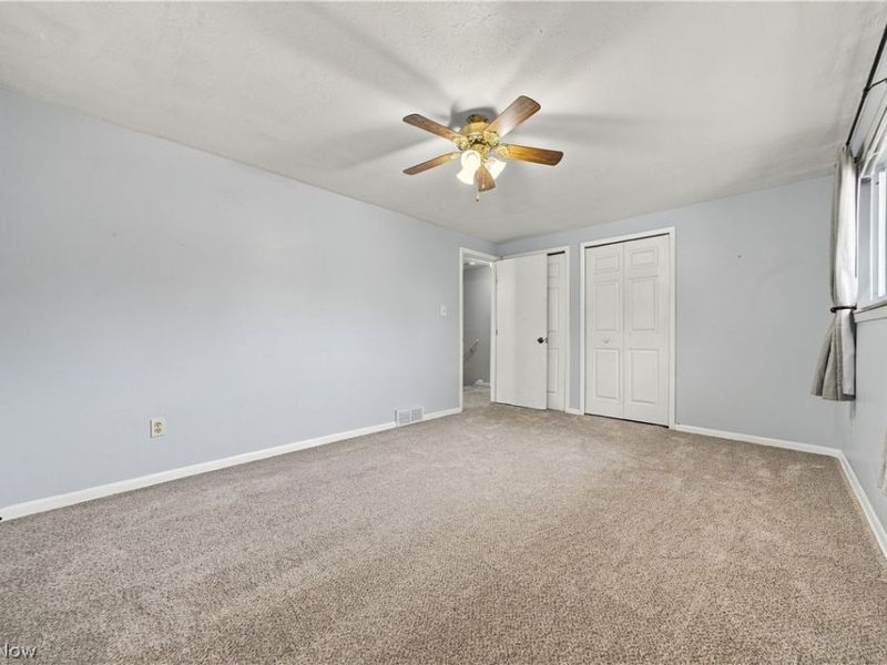 24263 Lebern Drive, North Olmsted, OH 44070 Photo 19