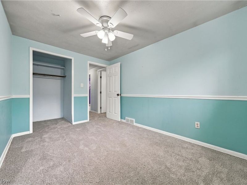 24263 Lebern Drive, North Olmsted, OH 44070 Photo 21