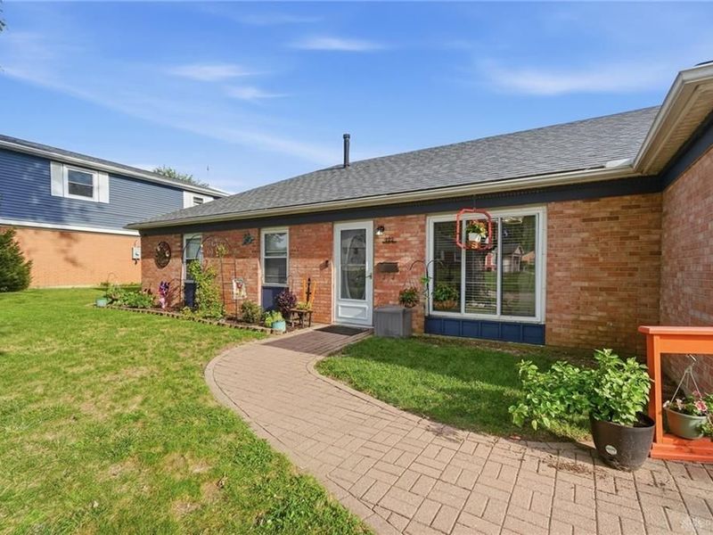122 Mountair Drive, Vandalia, OH 45377 Photo 3