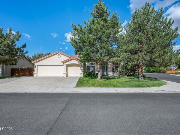 3244 Brisa Court, Sparks, NV 89436