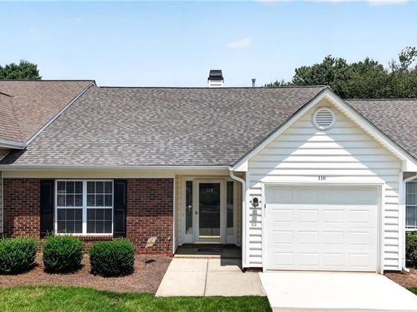 110 Mansfield Circle , Greensboro, NC 27455