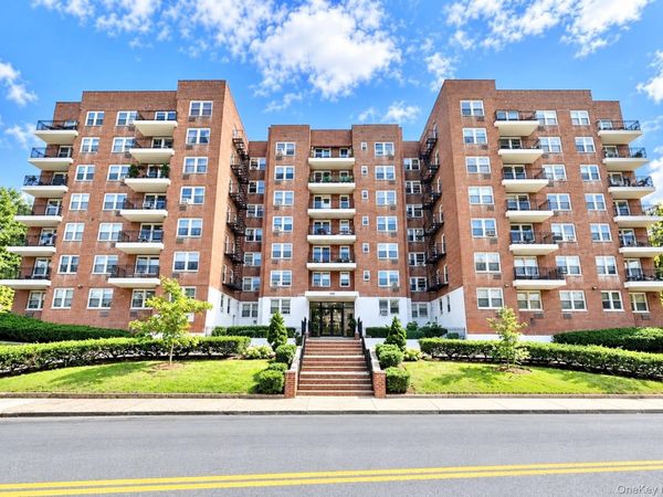 440 Warburton Avenu Avenue, Unit 4J, Yonkers, NY 10701