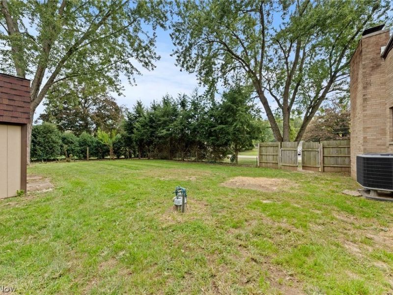 9205 Clearway Street NW, Massillon, OH 44647 Photo 35