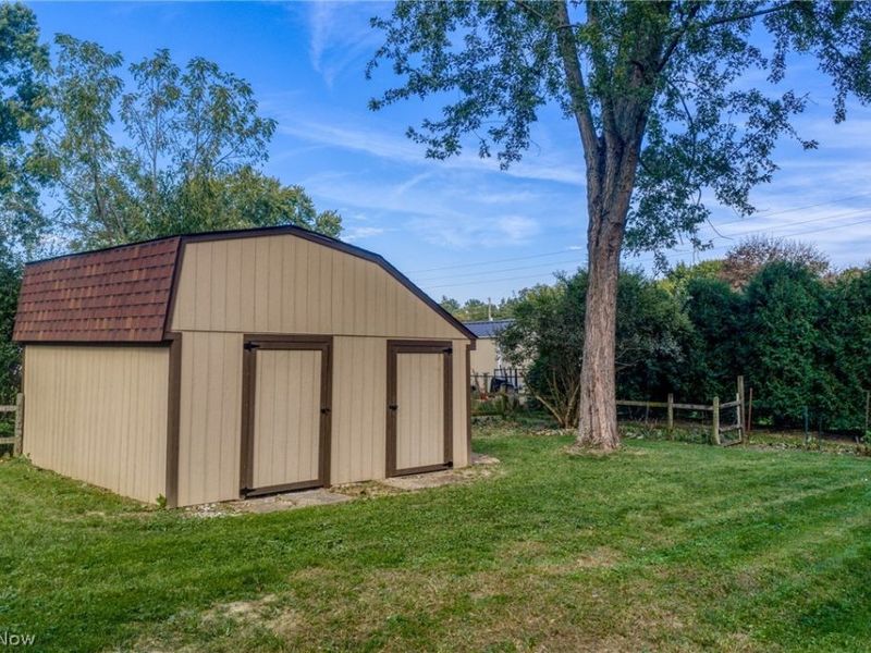 9205 Clearway Street NW, Massillon, OH 44647 Photo 40