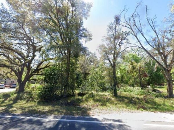 2715 GRIFFIN ROAD , LEESBURG, FL 34748