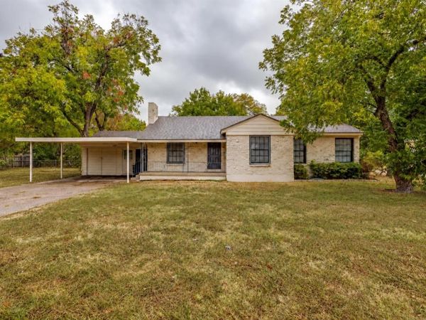 3500 Corto Avenue, Fort Worth, TX 76109